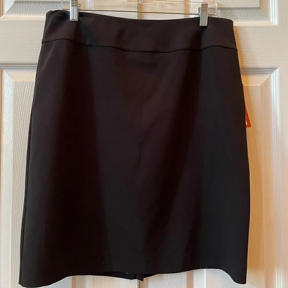 BLACK PENCIL SKIRT FULLY LINED SIDE ZIPPER BY 212 COLLECTION SIZE 14